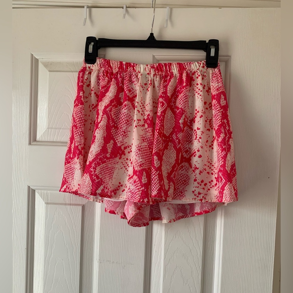 Hot pink Peach Love shorts
